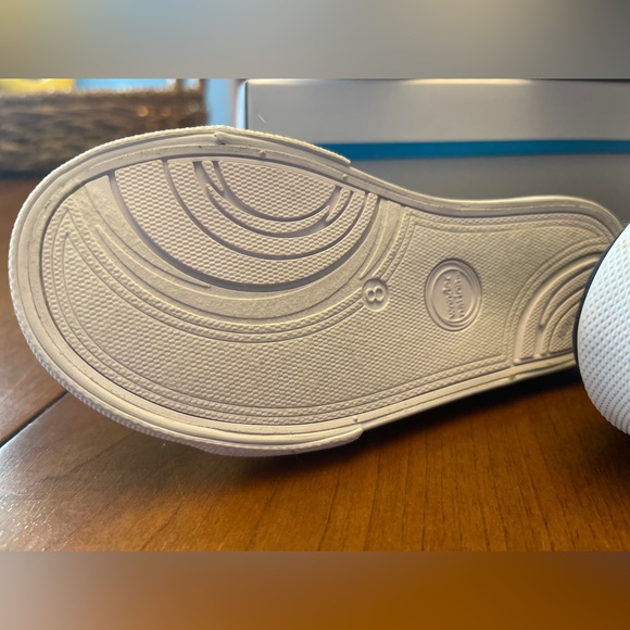 toddler boy shoes size 8 Carters and Wonder Nation - Picture 4 of 4